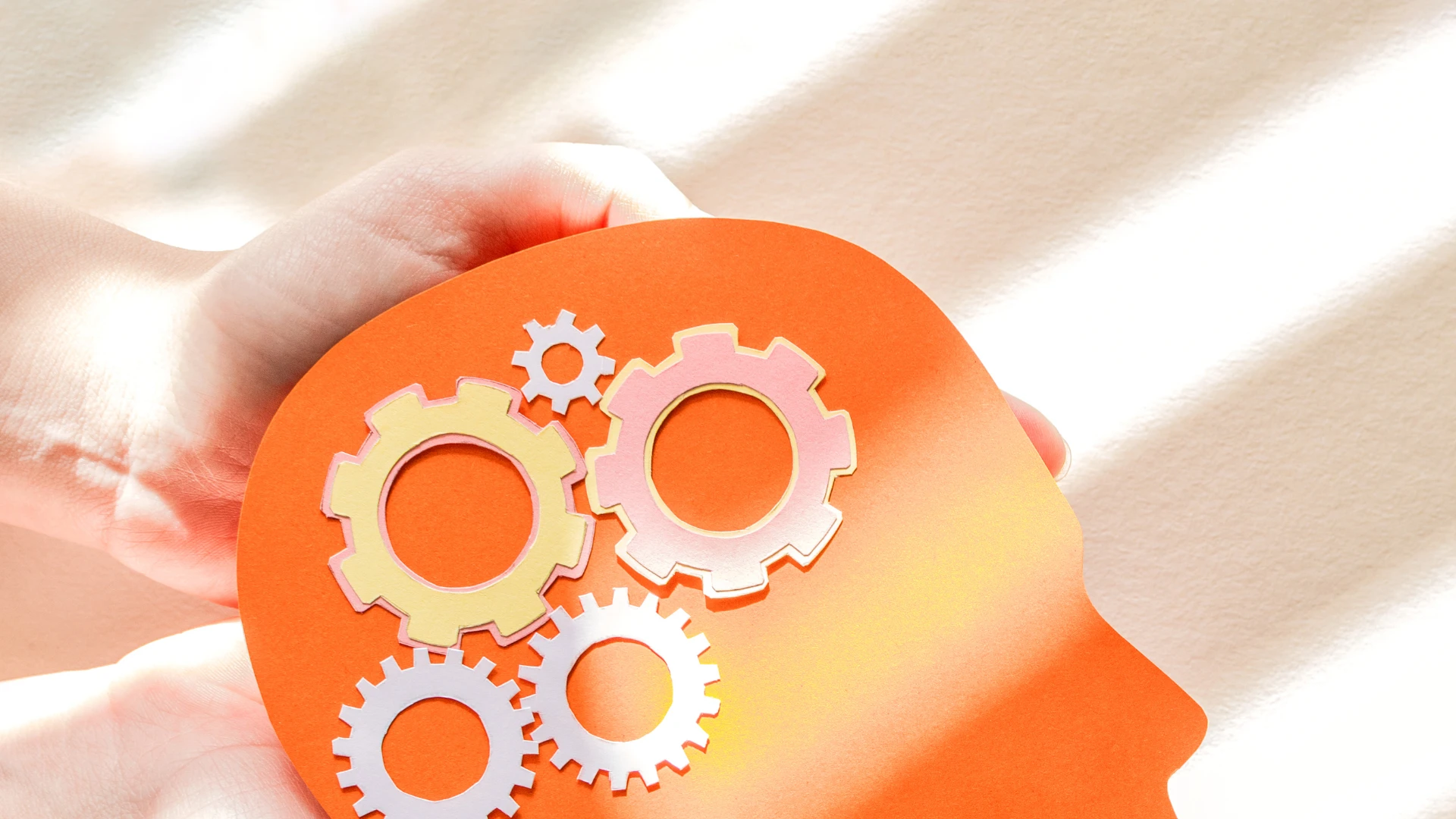 Como a Terapia Cognitivo Comportamental Contribui para sua Saúde Emocional